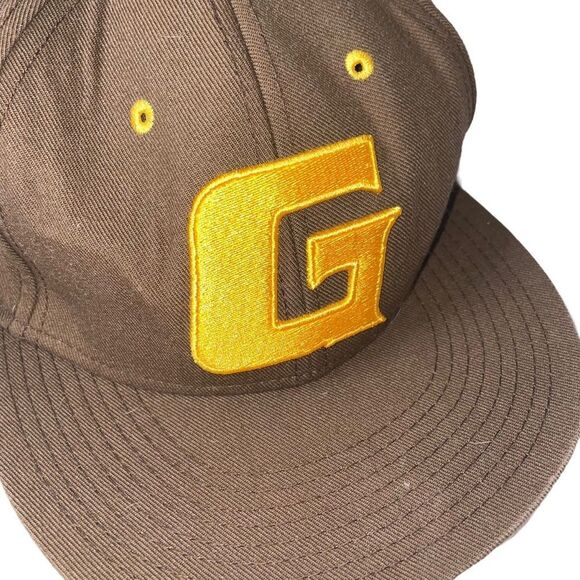 The Game Pro brand cap/hat in brown and gold with a G logo flat bill fitted - Picture 5 of 5